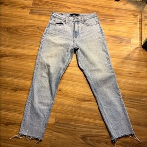 Aeropostale Classic Blue Straight Leg Women's Mom Jeans